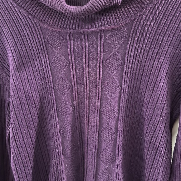 Turtleneck in royal purple - Picture 4 of 6